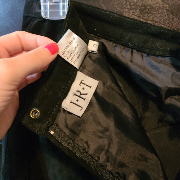 *J.R.T Black Leather Skirt - Picture 5 of 5